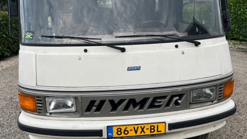 6p Hymer integrated uit 1990