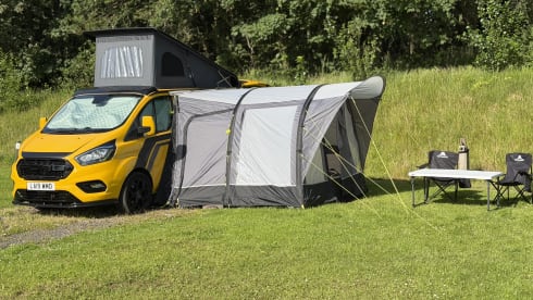 Bumblebee – Camping-car Ford 4 places à partir de 2019