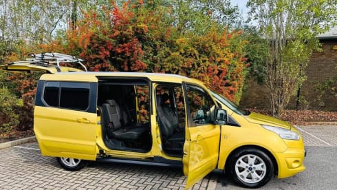 Goldie – Ford Grand Tourneo Connect 2 berth 