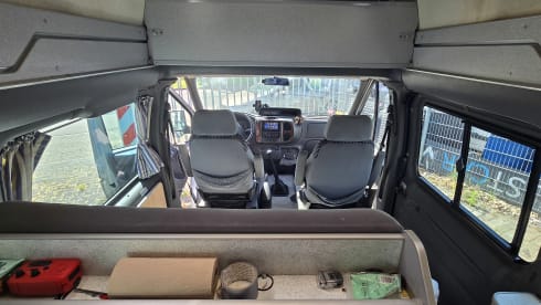 'The Nugget' – 4p Ford bus uit 2003