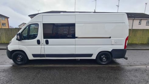 Glen – 2 berth Citroën Relay L3H2 converted campervan with shower/toilet N500CCO