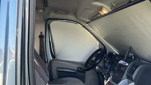 McLouis-Nische für 6 Personen aus dem Jahr 2011