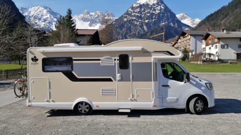 Ahörnchen  – Fully equipped, self-sufficient, stationary climate