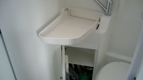 Charles – VW Grand California 600 fully equipped