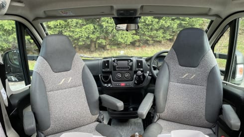 Sergio – 4 berth Bailey fully loaded, luxury Motorhome 