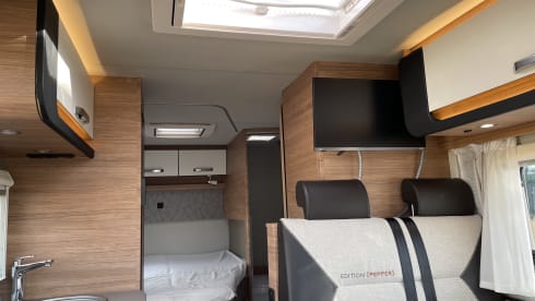 Weinsberg CaraCompact 600 MF B AUTOMATIC