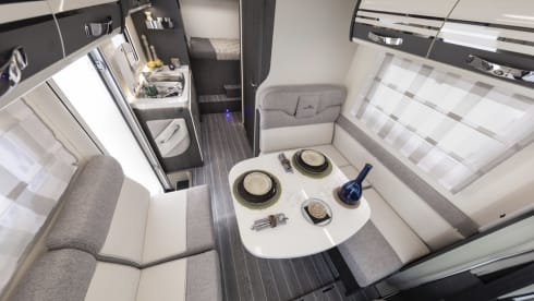 Mobi – 5p Roller Team semi-integrated from 2024