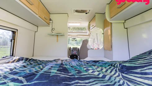 Coopernicus, 2021 – Comfortable 2p Karmann 600, parking air conditioning, length beds, automatic, biker