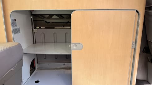 4p Volkswagen campervan from 2005