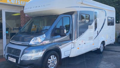 Irene – 6 berth Autotrail Apache 700