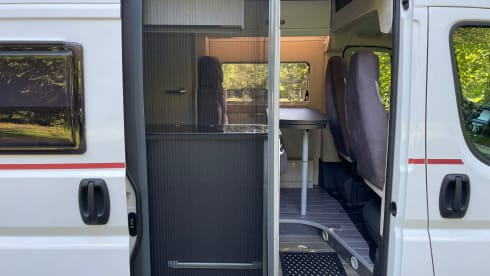 CamperVamos XL – On a nature adventure with the camper.