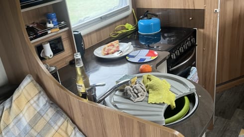 4-Bett-Bailey-Bus von 2016