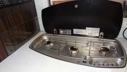 4p Bürstner i695G integrated from 2016