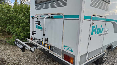 Flair liner – 4p Niesmann + Bischoff integrated uit 1994