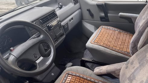 Lola  – Van Automatico