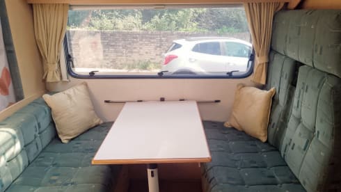 Elddis – 4 berth Peugeot alcove from 2006