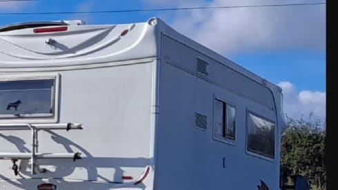 Bornfree  – 2 berth Peugeot bus from 2004