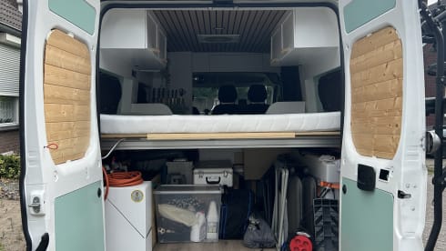 Bertje de Boxer – 3-Personen-Peugeot-Bus aus dem Jahr 2016