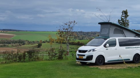 Evander – Electric camper van ⚡️ Dortmund & Stuttgart