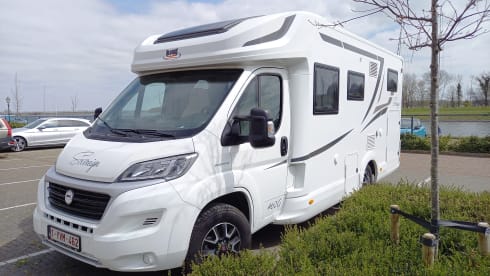 Louis – McLouis Sovereign 460G 180 hp