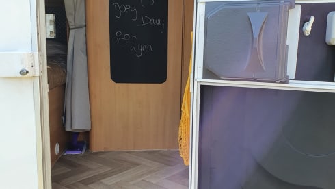 Truus ons vakantiehuus – Spacious family camper Fiat Ducato