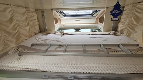 Leuke en gezellige camper – 5p Giottiline semi-integrated uit 2021