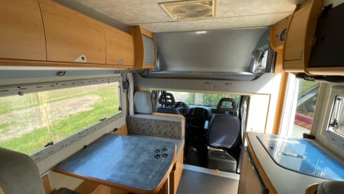 Fiat 6 sleeping places, 2006, air conditioning, fixed beds, bicycle rack