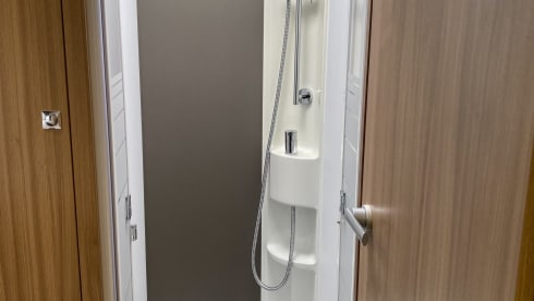 Super deluxe 5p ADRIA Coral XL 670 SL