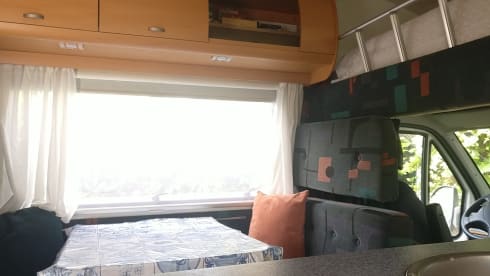Nice compact camper with spacious kitchen