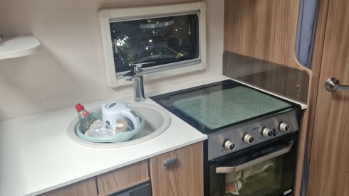 Colette – 4 berth Swift 664 escape from 2018