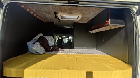 2p Citroën bus uit 2018