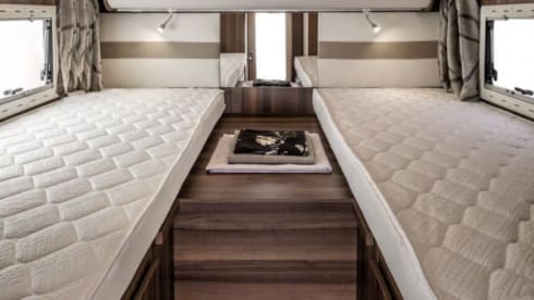 Gianfranco – Superb large and spacious camper