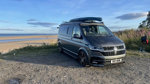 WOW Premium  – 4 berth Volkswagen campervan from 2021