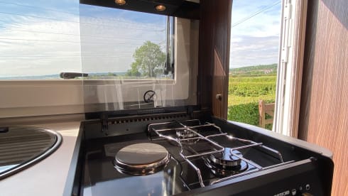 KOM Motorhomes - Benimar Mileo 313