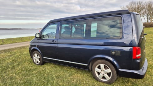 Beautiful 4p Volkswagen T5 California from 2012