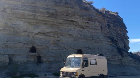 Dudo – Düdo: Mercedes 609D Bus-Camper - Off-Grid