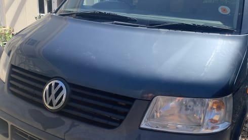 Bertha – 4 berth Volkswagen bus 