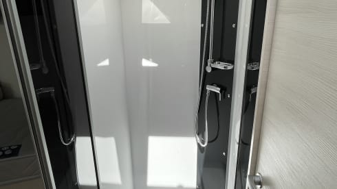De Camion – 4p Chausson 777 from 2021