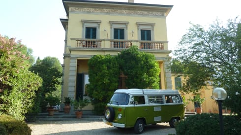 Retro VW T2B Camper droombus - technically top!
