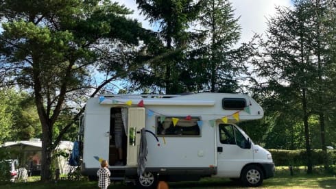 Cozy complete 5p family camper
