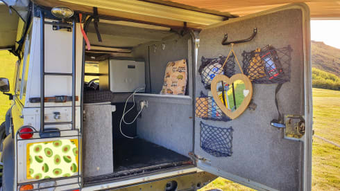Silver Belle – Land Rover Camper for couples and family's. 4x4 for Wild camping adventure