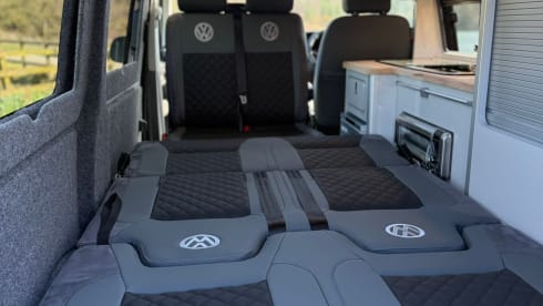 HTO – 4 berth Volkswagen campervan from 2021