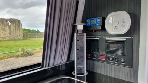 Volkswagen T5 Campervan 