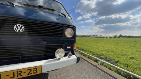Maxima  – 2p Volkswagen bus from 1986