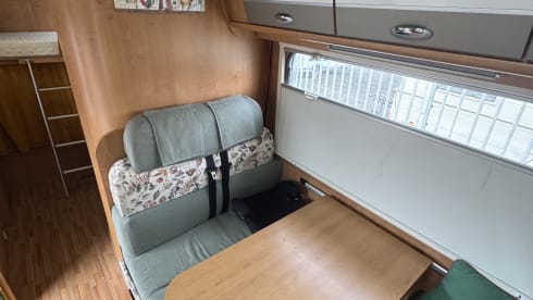 Het Roversnest – 7p Fiat alcove from 2011