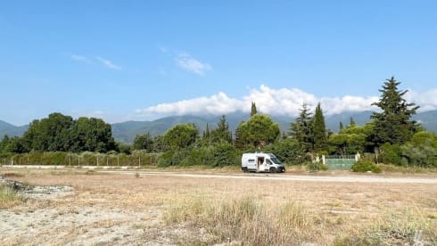 Dreamer – Dreamer Rapido Family Van Select 250