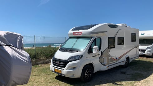 Heerlijk onderweg  – 4p Challenger semi-integrated from 2017