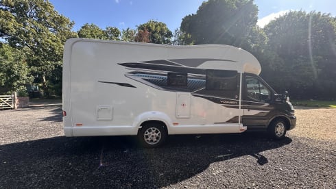 John – Swift Voyager 564A High-end motorhome designed for up to four people
