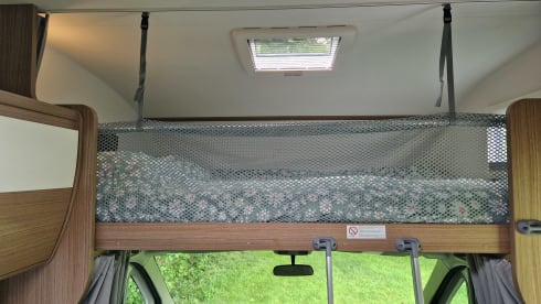 Nieuwe 5p Carado familiecamper 