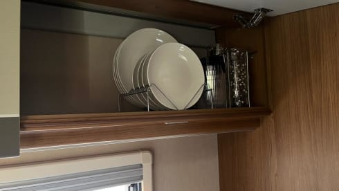 Posh Motorhomes – 4 berth Fiat semi-integrated from 2019